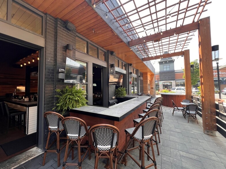 More Photos Of 8161 Honeygo Blvd, Nottingham Restaurant For Sale