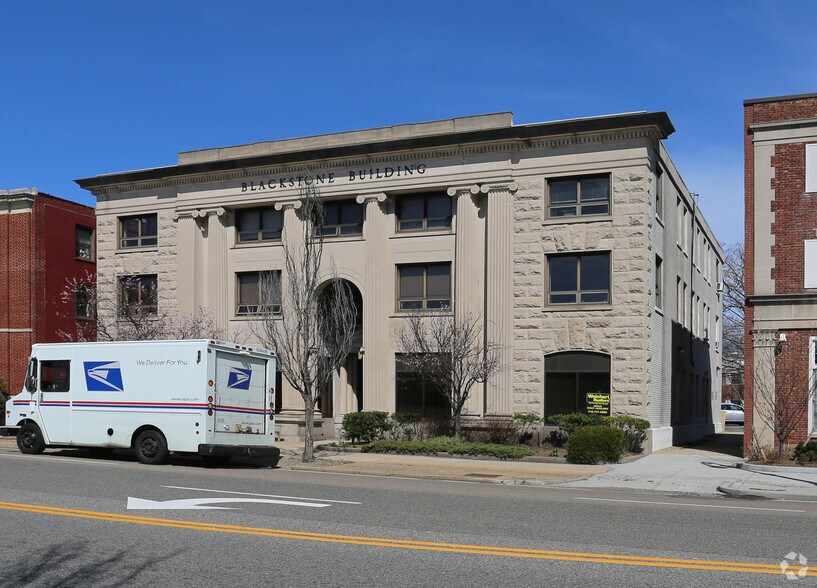 More Photos Of 1527 Franklin Ave, Mineola Office For Lease