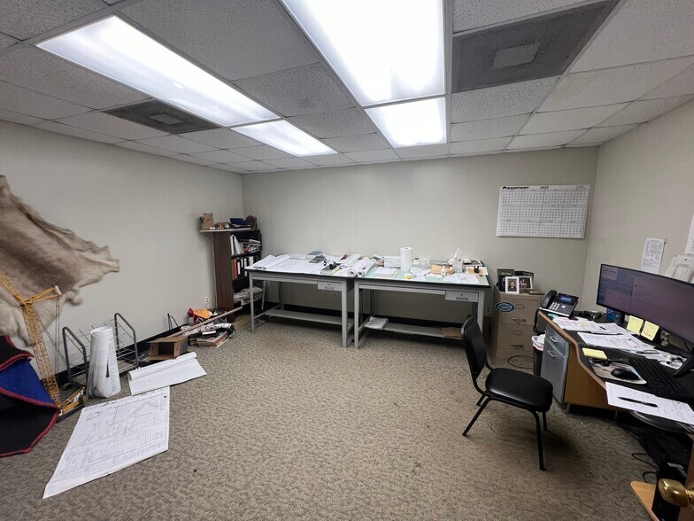 More Photos Of 5101 S 24th Ave, Tampa Manufacturing For Sale