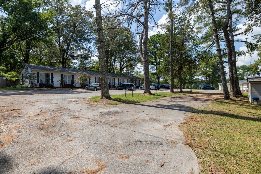 More Photos Of 1542 Highway 70 E, Jackson Apartments For Sale