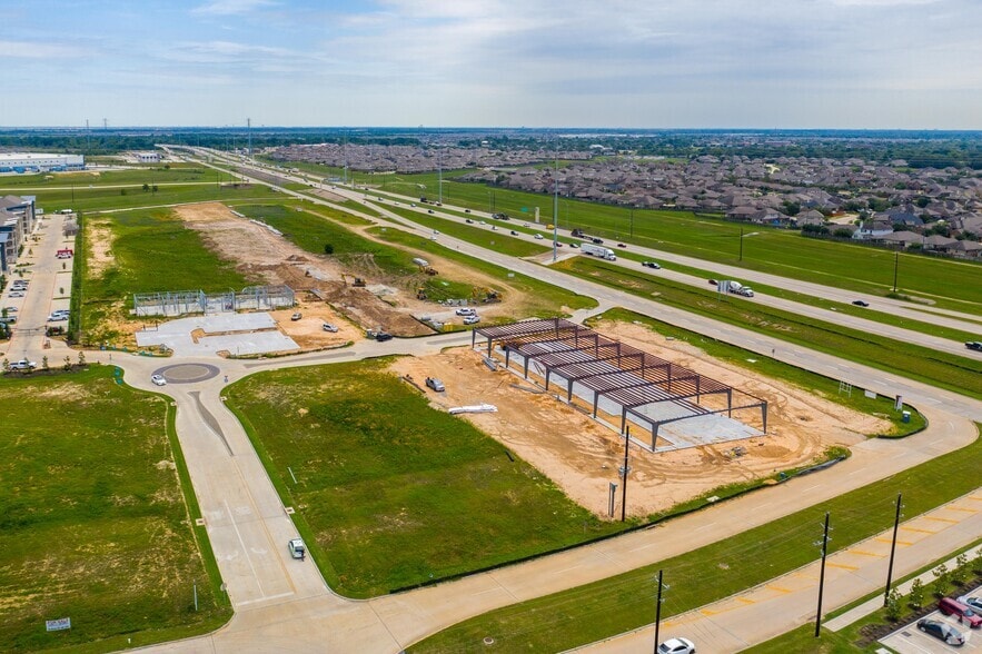 More Photos Of Grand Parkway At Peek Rd, Katy Land For Sale