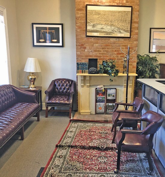 More Photos Of 217 Exchange Ave, Memphis Office For Lease