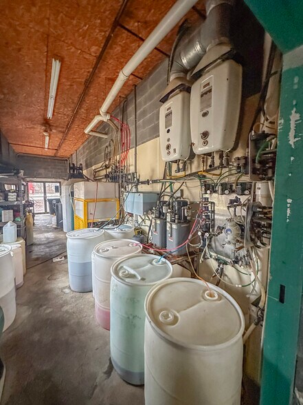 More Photos Of 4180 Sunset Blvd, Steubenville Carwash For Sale