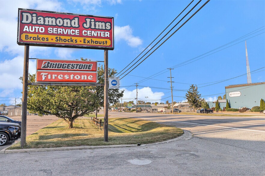 More Photos Of G4112 S Dort Hwy, Burton Auto Repair For Sale