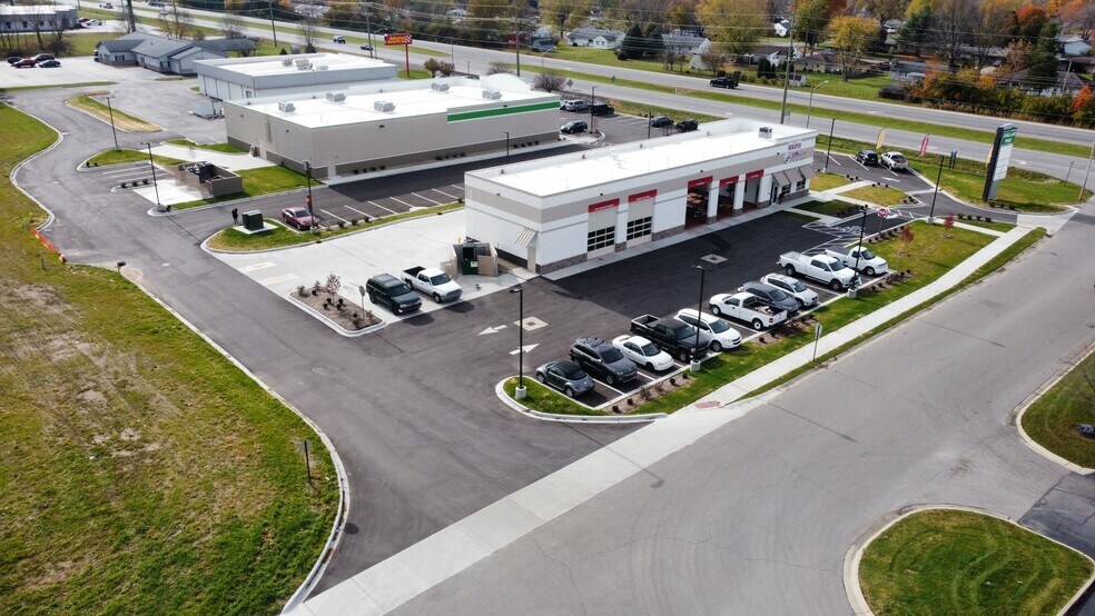 More Photos Of 811 US 31, Whiteland Land For Lease