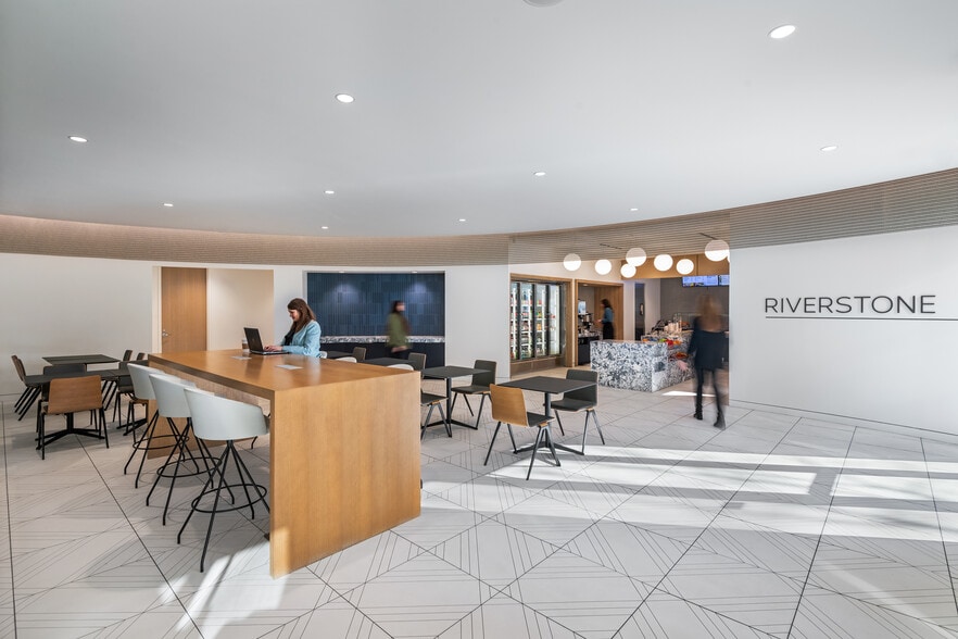 More Photos Of 14241 Dallas Pky, Dallas Office For Lease