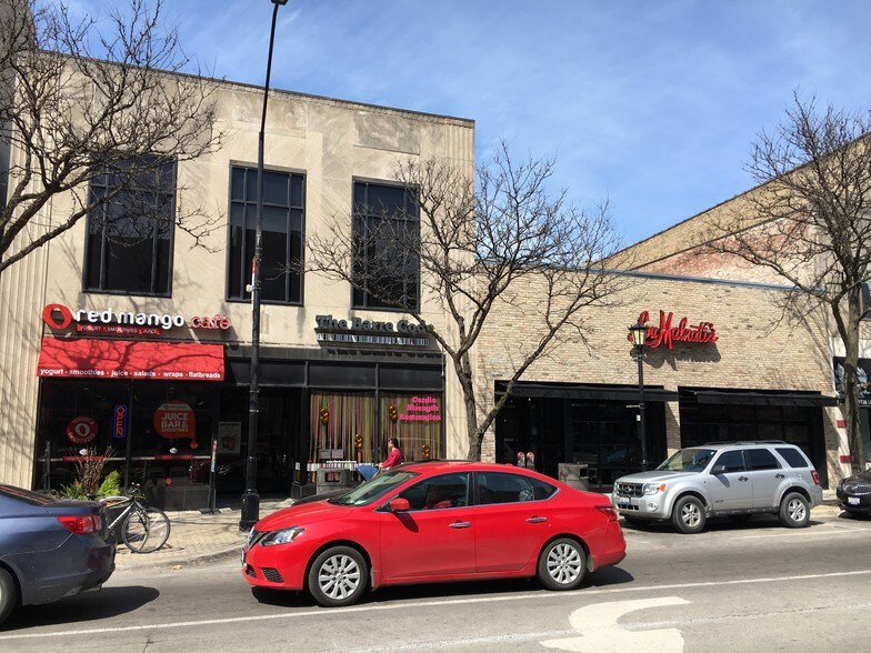More Photos Of 1040-1044 Lake St, Oak Park Storefront Retail Office For Lease