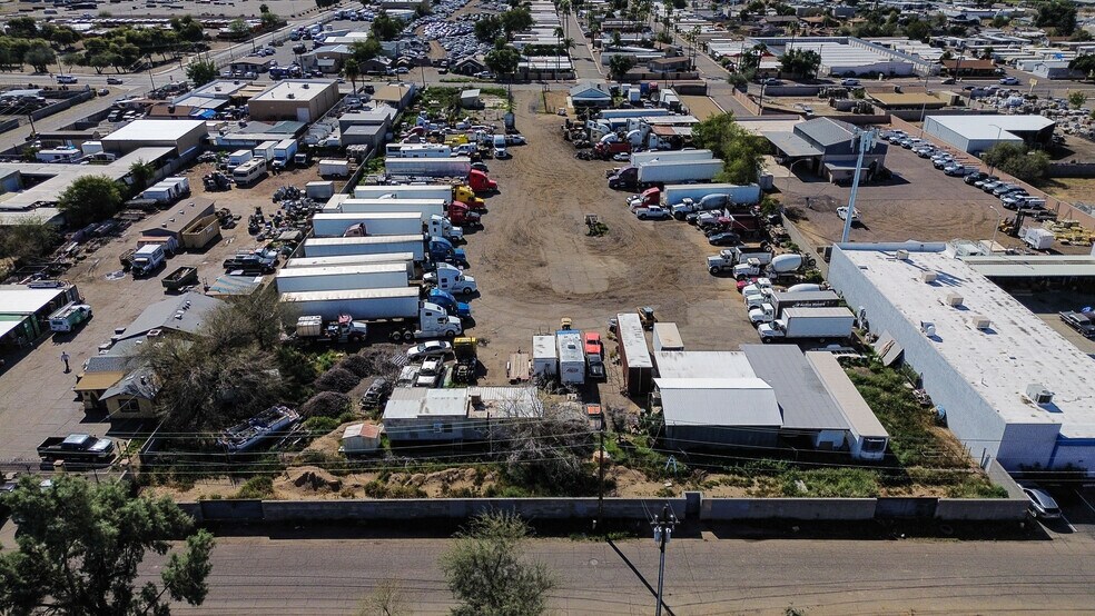 More Photos Of 5732 W Maryland Ave, Glendale Truck Terminal For Sale