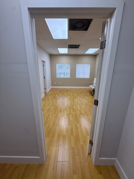 More Photos Of 12905 SW 132nd St, Miami Industrial For Lease
