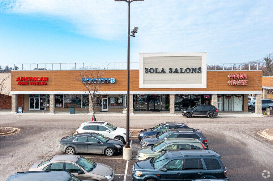 More Photos Of 215-229 N Maple Rd, Ann Arbor General Retail For Lease