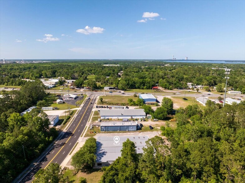 More Photos Of 607 Palm Ave, Palatka Flex For Sale