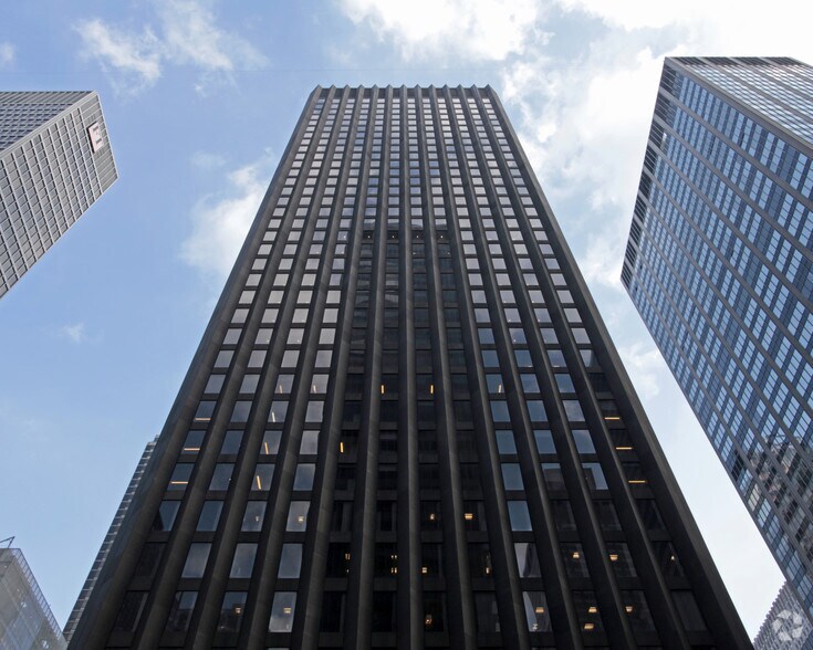 More Photos Of 51 W 52nd St, New York Office For Sale