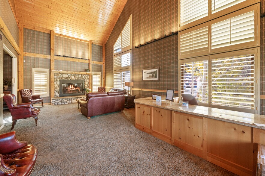 More Photos Of 42718 Moonridge Rd, Big Bear Lake Office For Sale