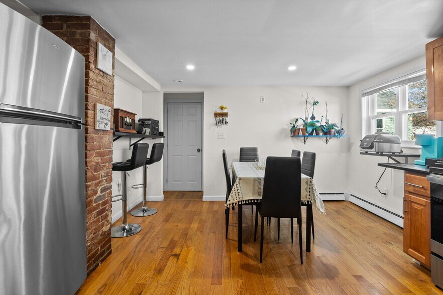 More Photos Of 61-65 Broad St, Marlborough Apartments For Sale
