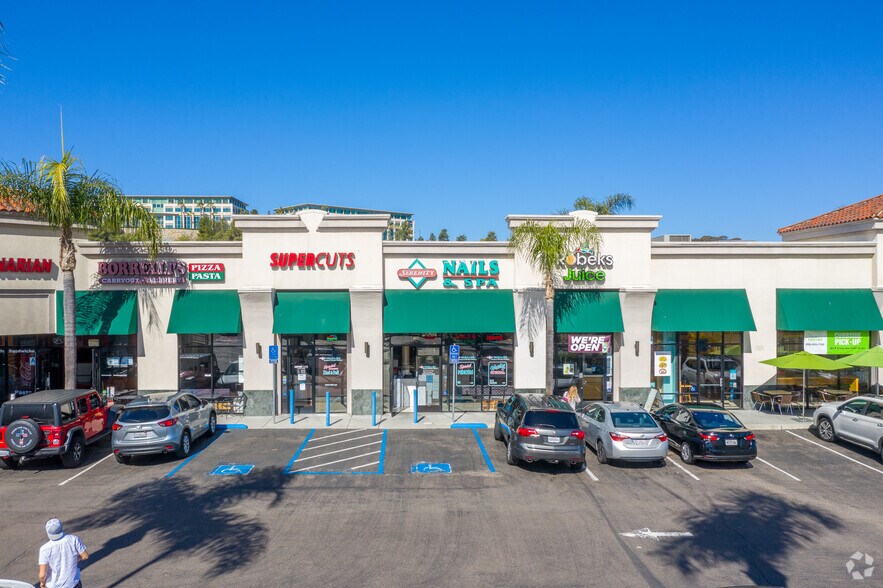 More Photos Of 16588 Bernardo Center Dr, San Diego Storefront For Lease