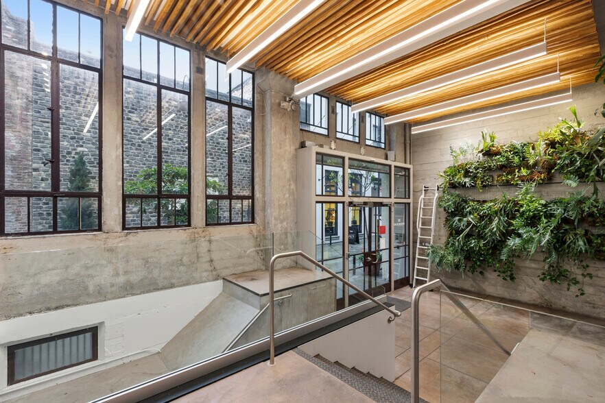 More Photos Of 30 Hotaling Pl, San Francisco Office For Lease