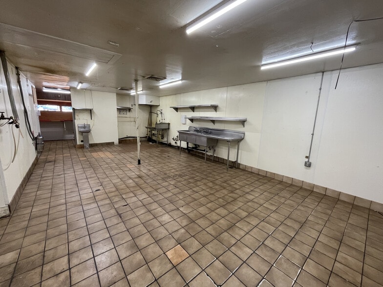 More Photos Of 1075 Pennock Pl, Fort Collins Freestanding For Lease