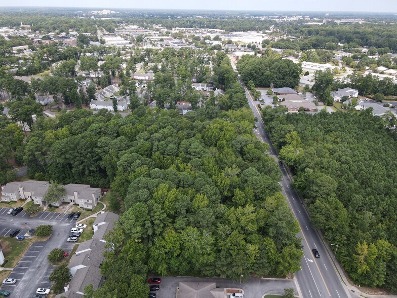 More Photos Of 0 E Arlington Blvd, Greenville Land For Sale