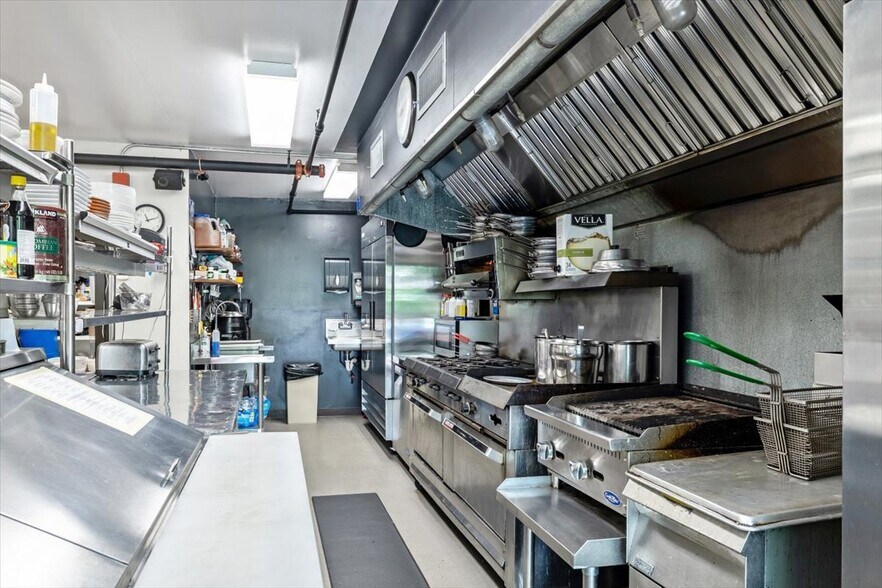 More Photos Of 241 Main St, Montgomery Center Hospitality For Sale