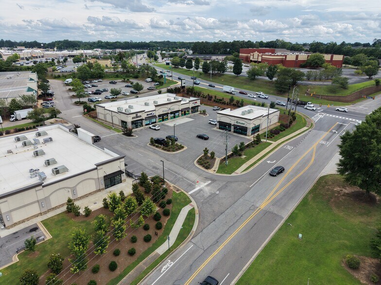 More Photos Of 1212 Gatewood Drive, Auburn General Retail For Lease
