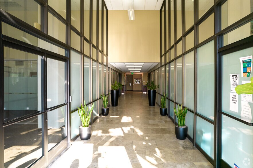 More Photos Of 1600 N Broadway, Santa Ana Medical For Sale