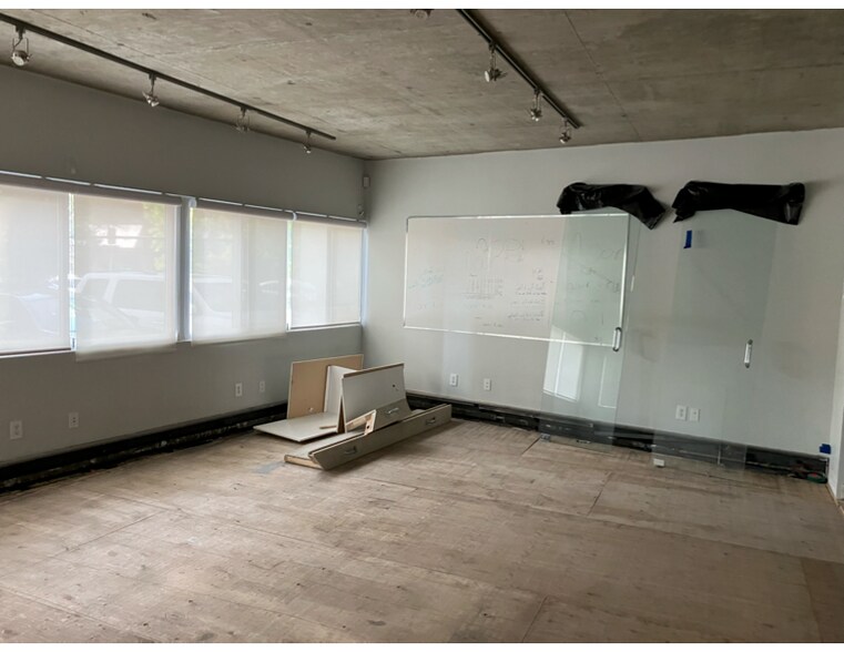 More Photos Of 1209 6th St SW, Calgary Apartments For Sale