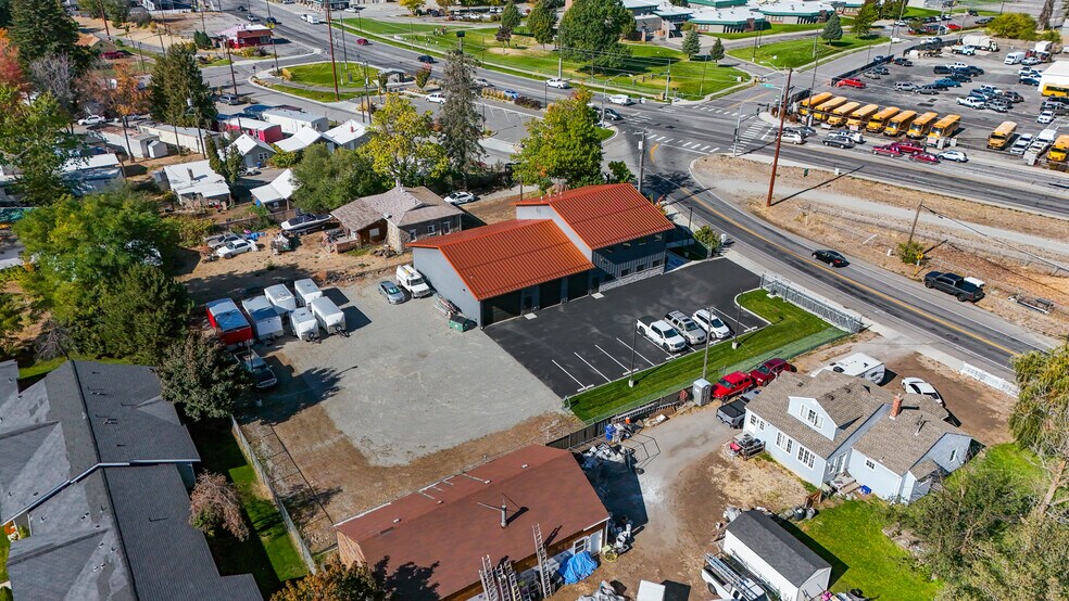 More Photos Of 17612 E Sprague Ave, Spokane Valley Office For Sale