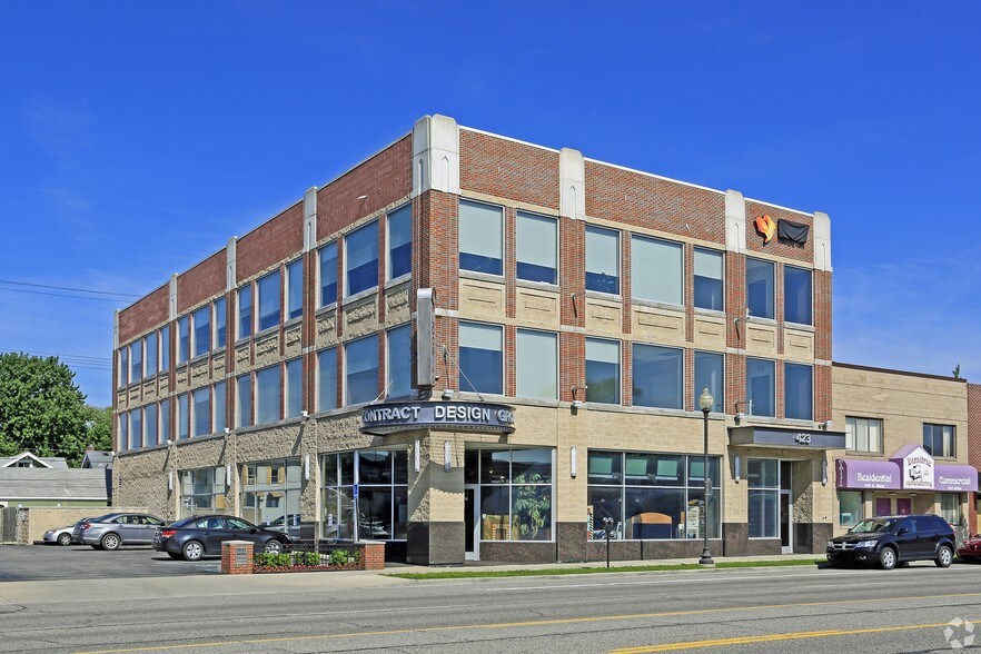 More Photos Of 423 N Main St, Royal Oak Office For Lease