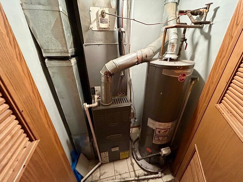 More Photos Of 5644 S Prairie Ave, Chicago Apartments For Sale