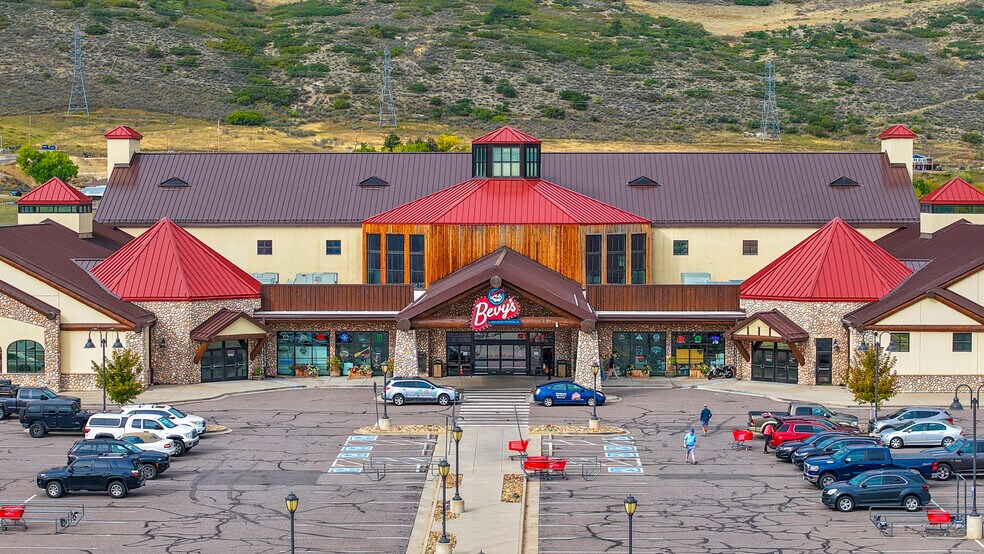 More Photos Of 5869 S Alkire St, Littleton Freestanding For Lease