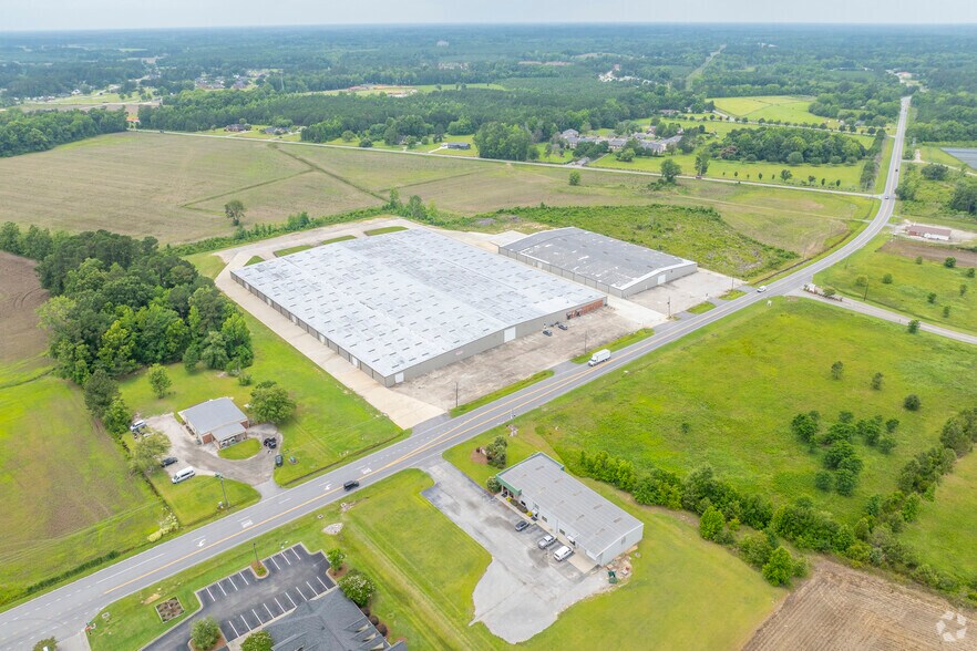 Primary Photo Of 847 W Main St, Lake City Warehouse For Lease