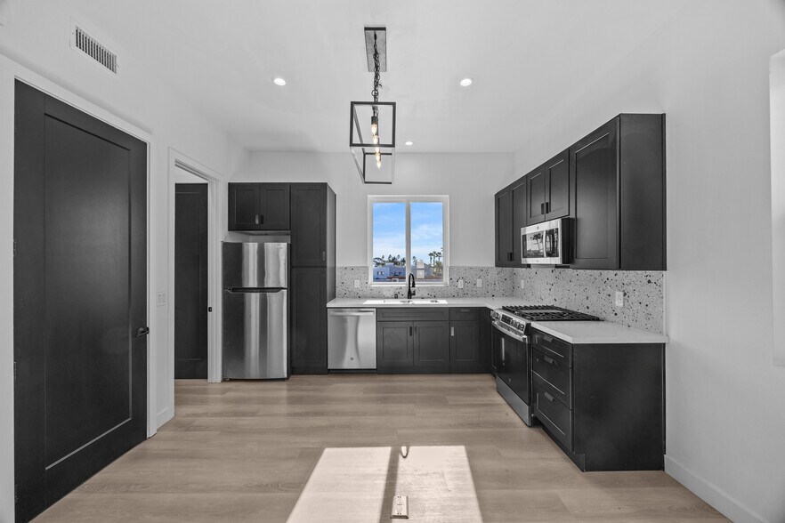 More Photos Of 3215 S El Camino Real, San Clemente Apartments For Sale