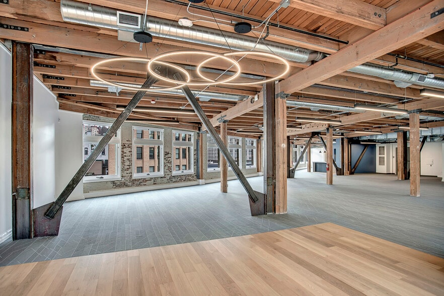 More Photos Of 222 2nd Ave S, Seattle Unknown For Lease