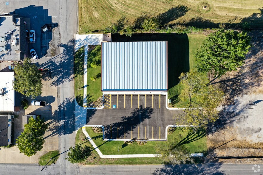 More Photos Of 524 W Iola St, Broken Arrow Medical For Sale