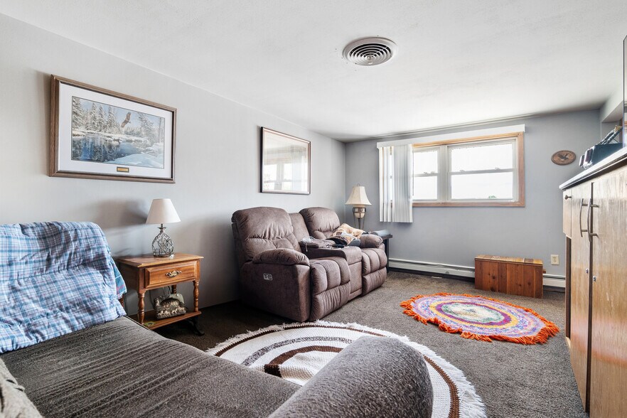 More Photos Of N2698 Highway 57, New Holstein Sports And Entertainment For Sale