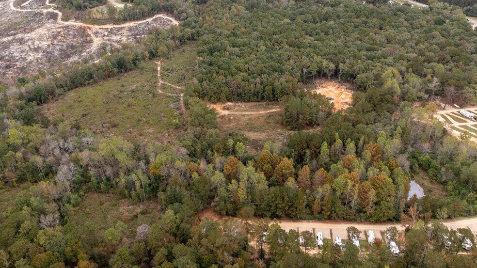 More Photos Of 2282 AL Highway 87, Troy Trailer Camper Park For Sale