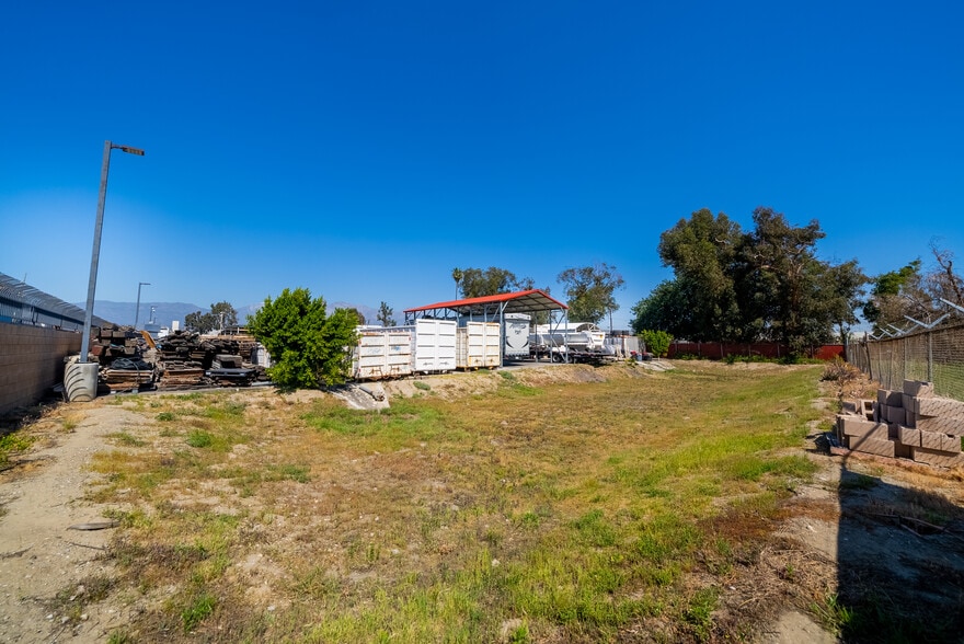 More Photos Of , Ontario Unknown For Sale