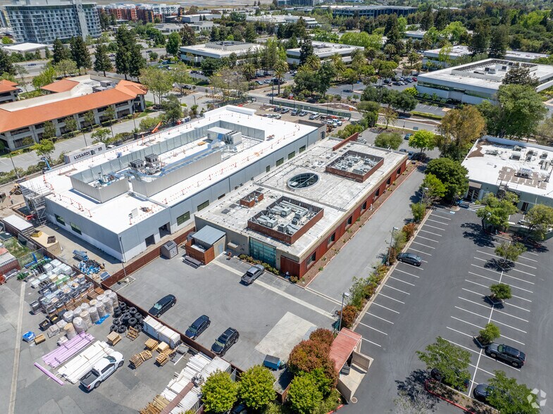 More Photos Of 4025 Bohannon Dr, Menlo Park Research And Development For Lease