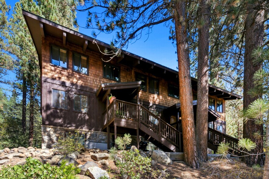 More Photos Of 844 Lichen Ct, Incline Village Apartments For Sale
