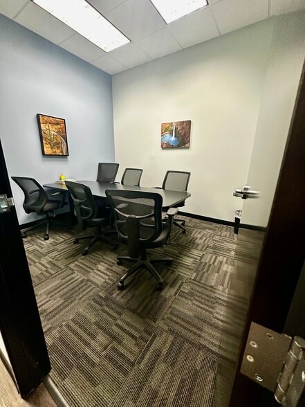 More Photos Of 17100 N 67th Ave, Glendale Office For Sale