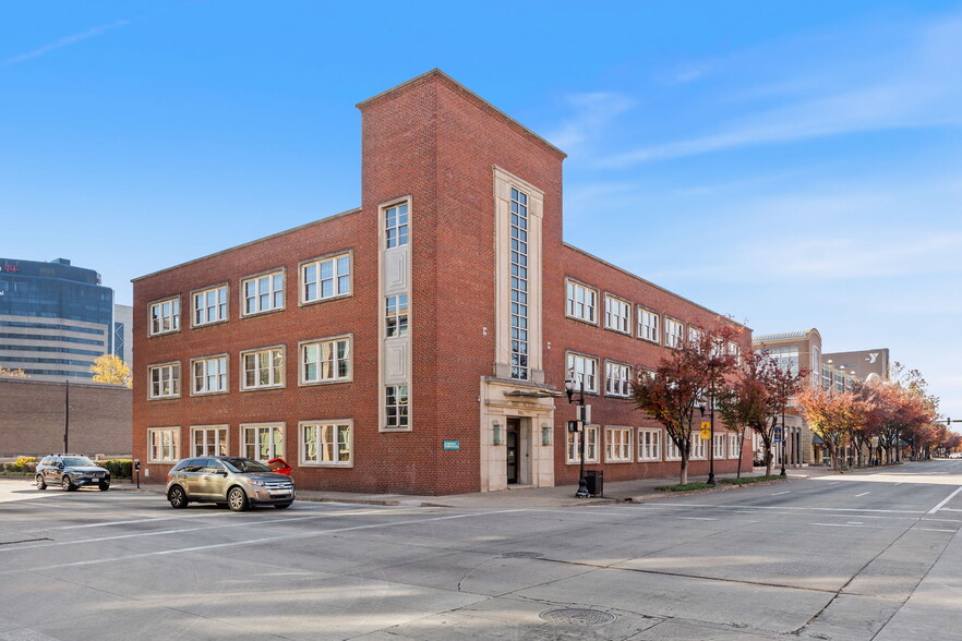 Primary Photo Of 501 S 2nd St, Louisville Medical For Lease