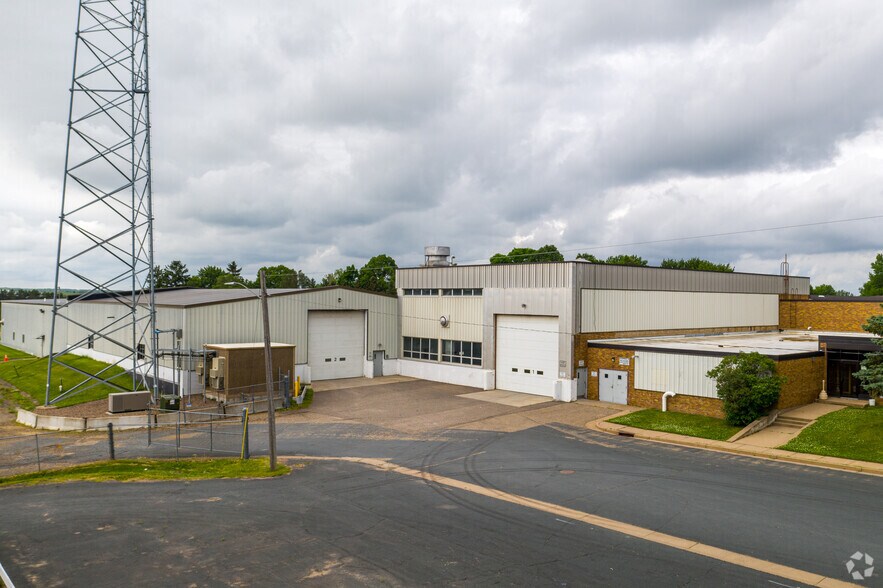 More Photos Of 920 3rd St, Hammond Service For Lease