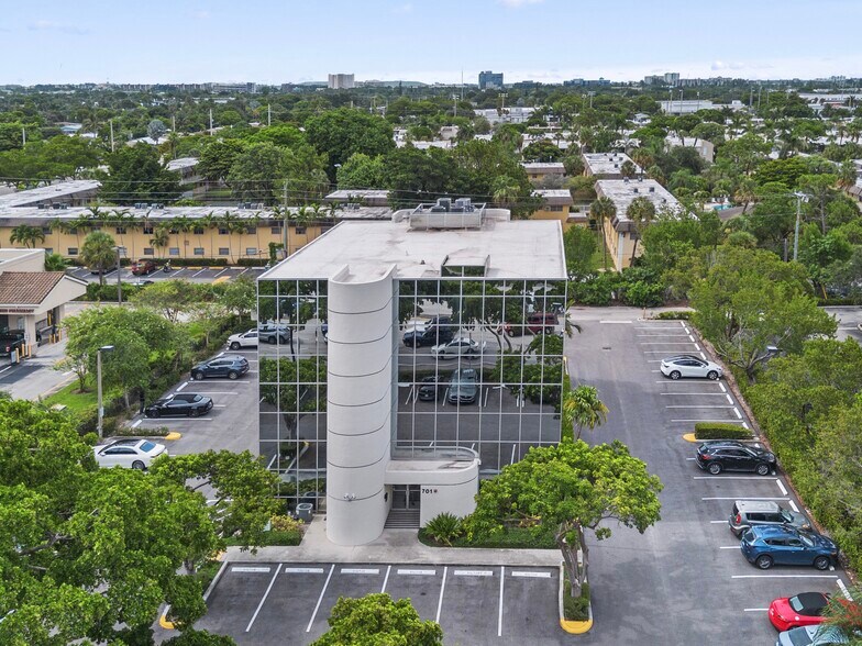 More Photos Of 701 E Commercial Blvd, Oakland Park Medical For Sale