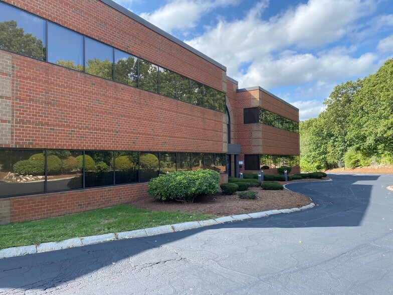More Photos Of 33 Locke Dr, Marlborough Office For Lease