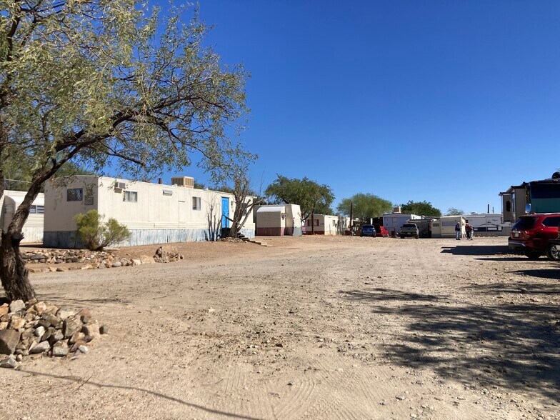 More Photos Of 6643 S Sparrow Ave, Tucson Manufactured Housing Mobile Home Park For Sale