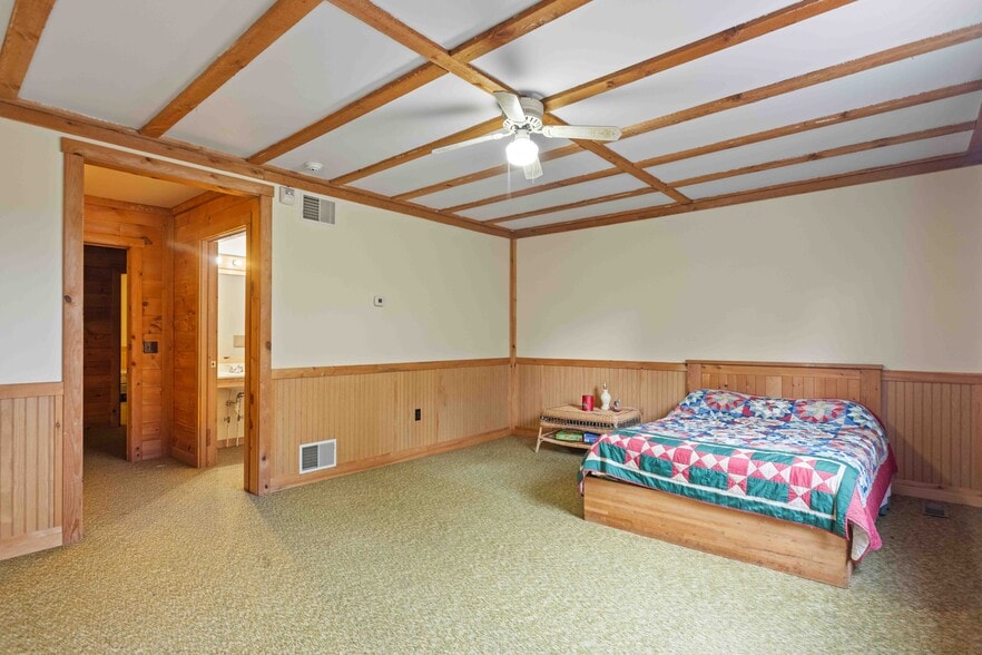 More Photos Of 17776 PA-44, Lock Haven Lodge Meeting Hall For Sale