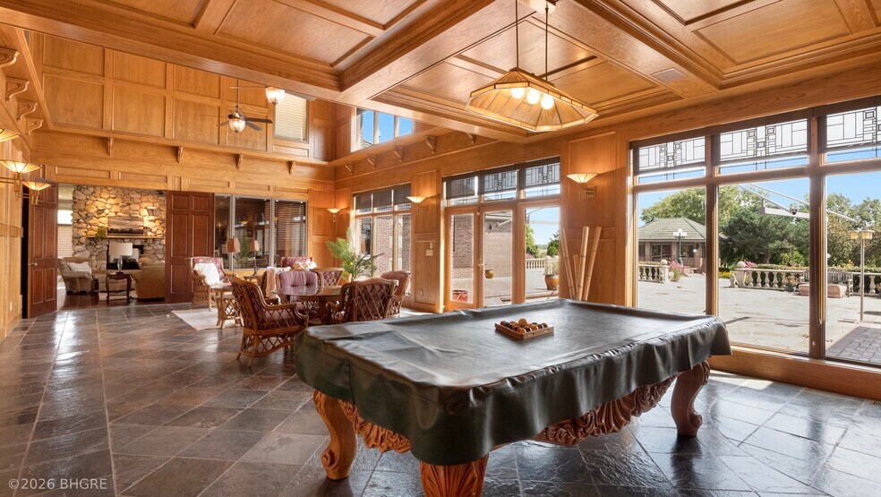 More Photos Of 2608 N Jefferson Way, Indianola Land For Sale
