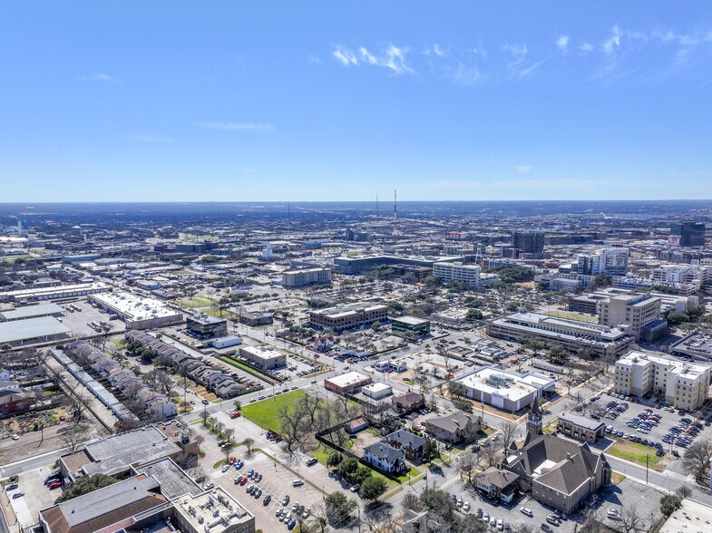 More Photos Of 4112-4114 Junius St, Dallas Apartments For Sale