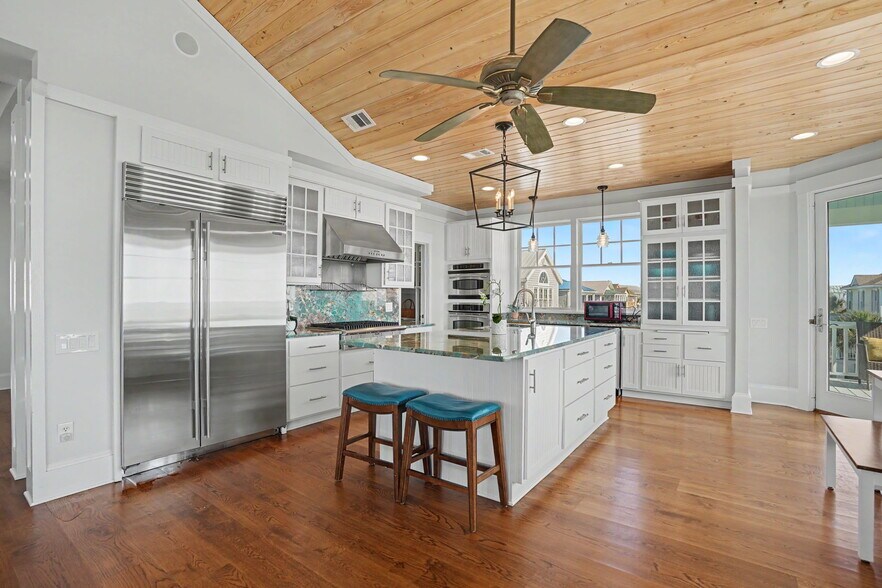 More Photos Of 8 Sandlewood Ct, Tybee Island Specialty For Sale