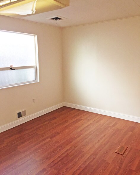 More Photos Of 3021 Telegraph Ave, Berkeley Office For Sale